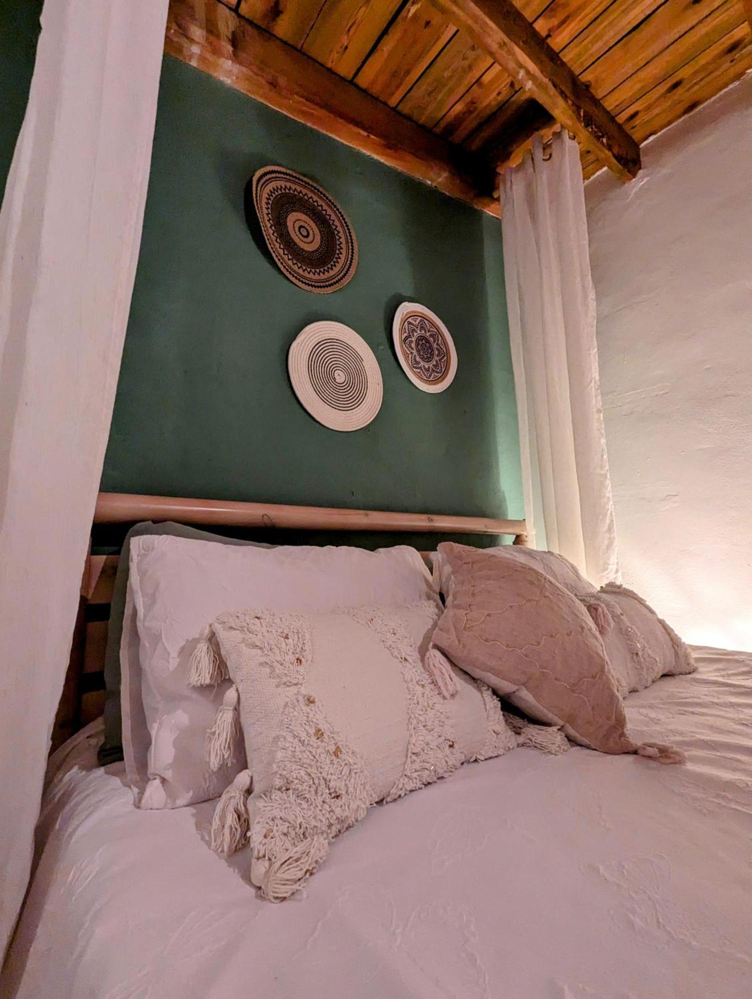 Casa Satori Bed & Breakfast Oria Екстериор снимка