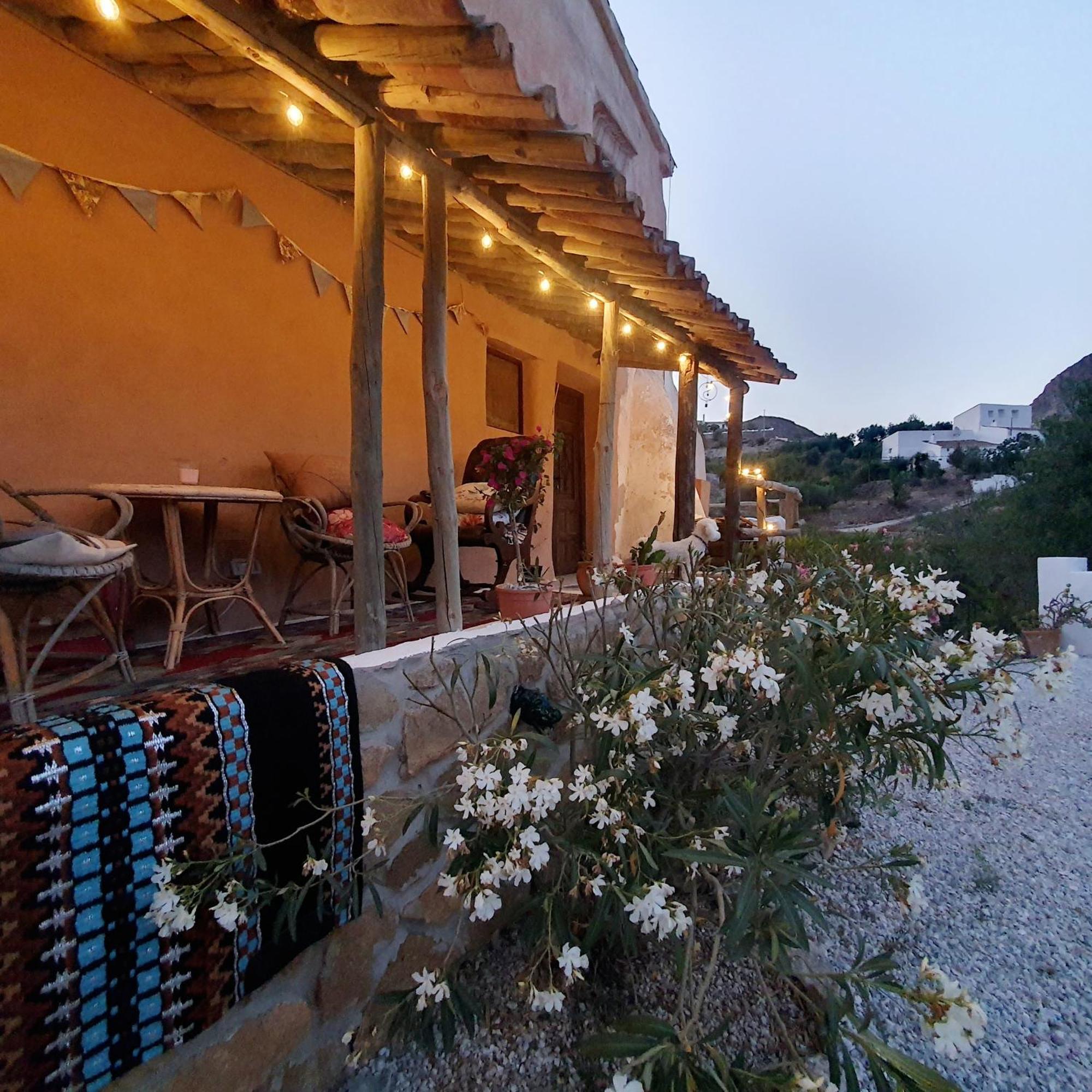 Casa Satori Bed & Breakfast Oria Екстериор снимка